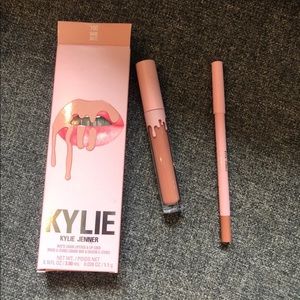 NEW Kylie Cosmetics Bare Matte Lip Kit